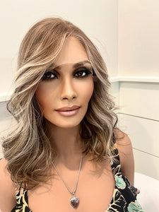 “Karema” Luxury Euro Wig M