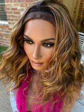 Load image into Gallery viewer, Consignment Bandfall Wig “Danity” 20” Small