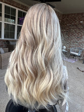 Load image into Gallery viewer, “Bonita” Luxury Euro Wig S
