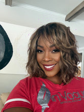 Load image into Gallery viewer, Danity S $199 Bronde Balyage Consignment