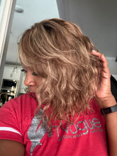 Load image into Gallery viewer, “Danity” Bronde w/bangs L consignment