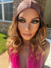 Load image into Gallery viewer, Danity Hat Wig Size M consignment