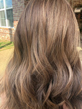Load image into Gallery viewer, “Amira” Luxury European Wig M