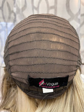 Load image into Gallery viewer, Preorder “Winter” Luxury Euro Wig